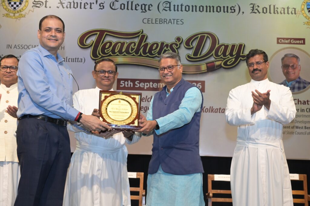 Higher Education Minister elaborates on NEP implementation in WB at SXC Teachers’ Day Celebration